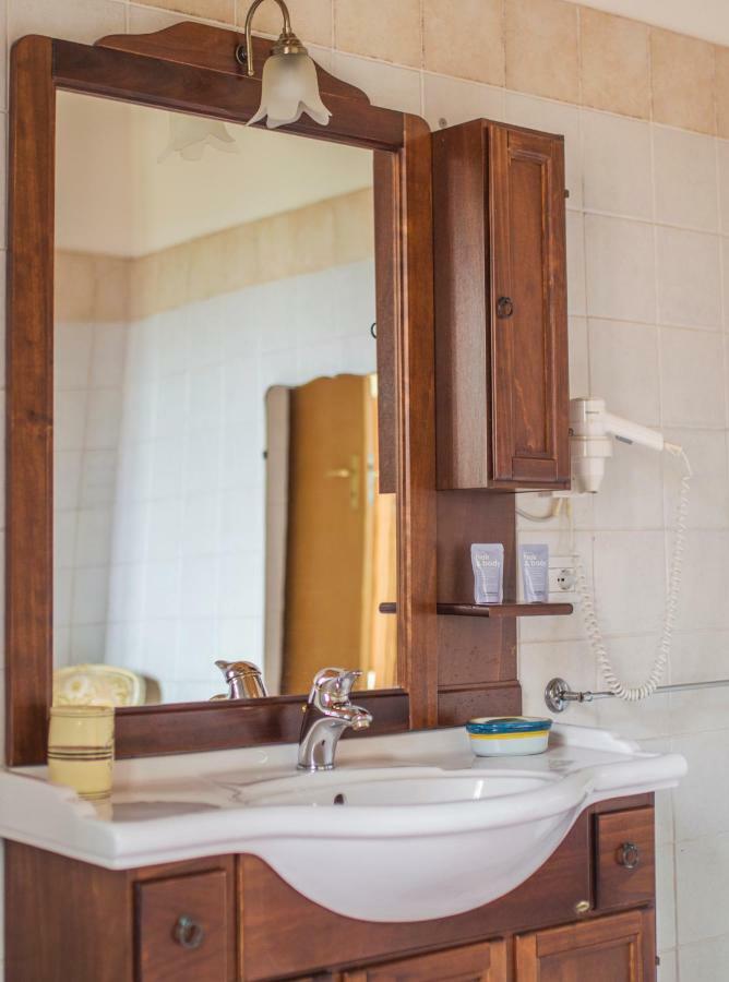 Villa D'Andrea กัลตาจีโรเน ภายนอก รูปภาพ